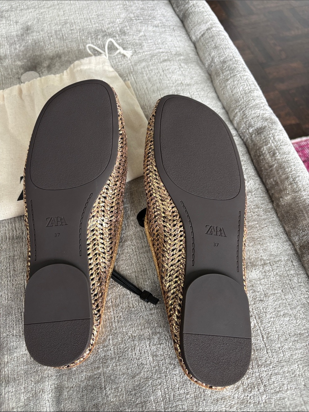 Gold Raffia Mules NWT - Picture 4 of 9